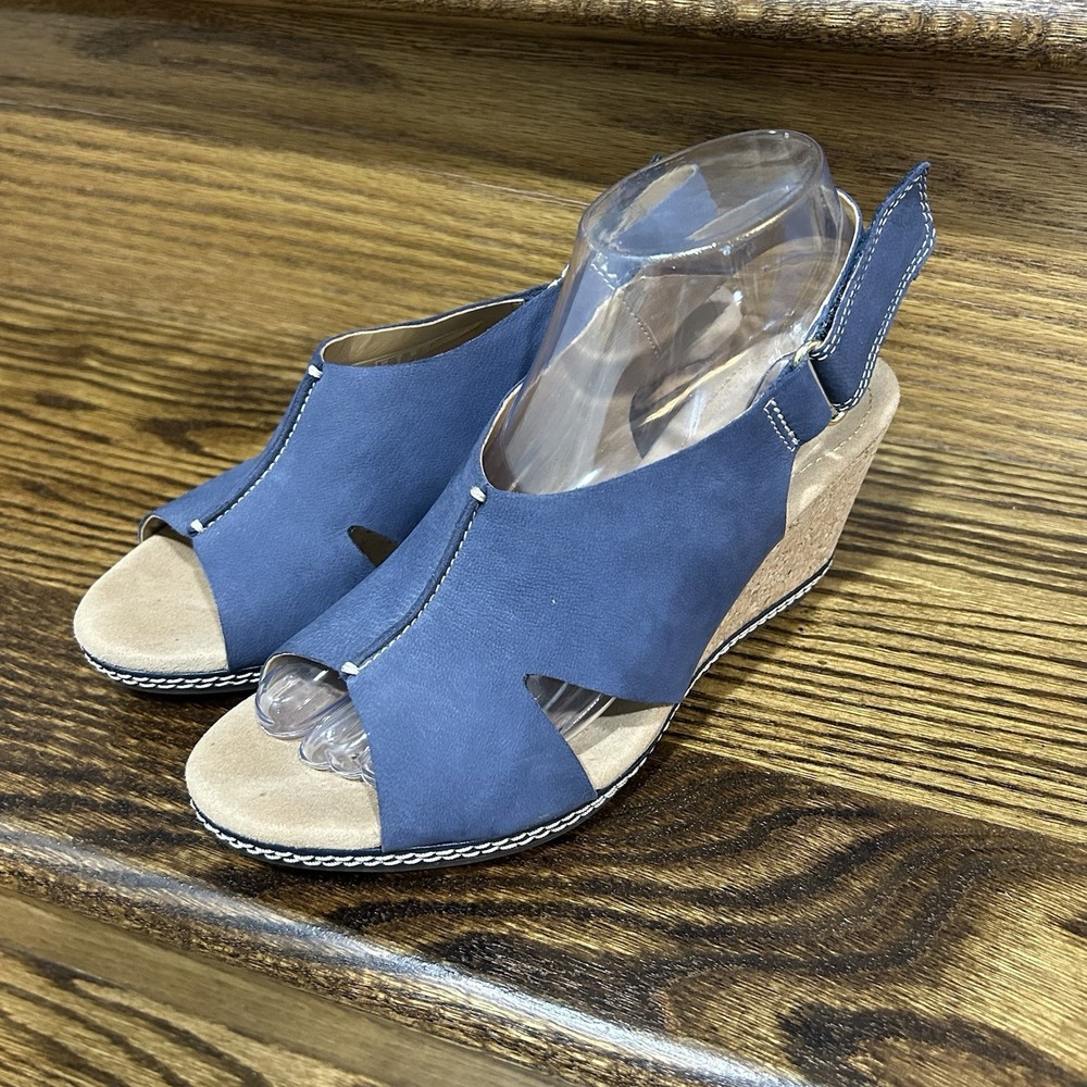Clarks Navy Women's 8 Slingback Wedge Sandals Comfort Cushion Adjustable Strap